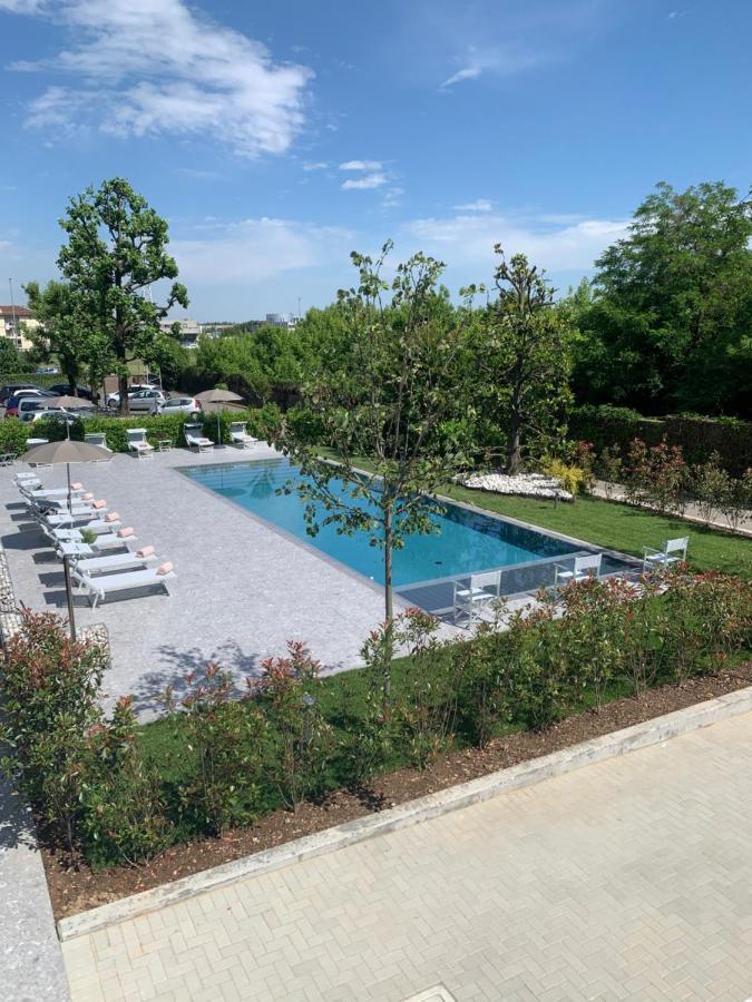 Motel Peralba Saronno Esterno foto