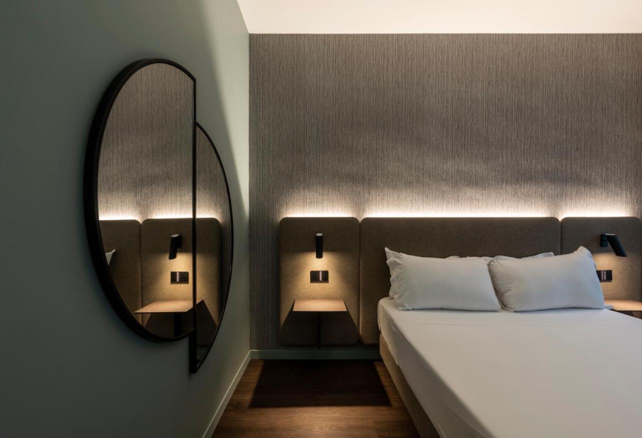 Motel Peralba Saronno Esterno foto