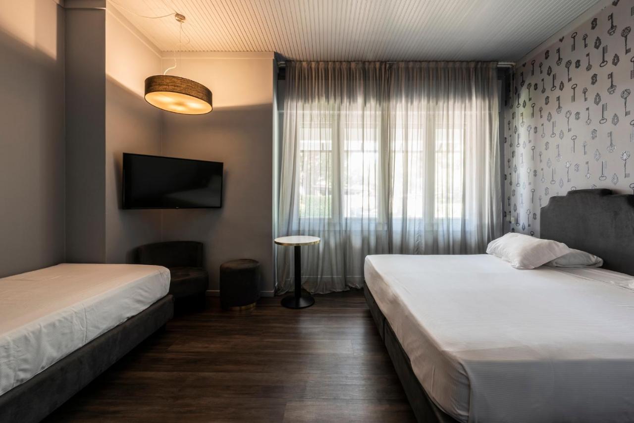 Motel Peralba Saronno Esterno foto